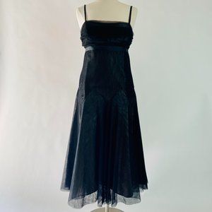 Unique 90s Vera Wang Black Tulle and Taffeta Gown